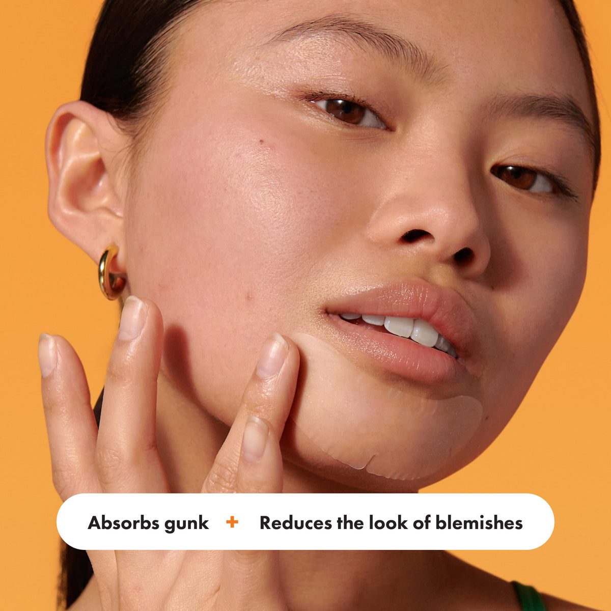 Mighty Patch texture and adhesive close-up showing medical-grade hydrocolloid benefit