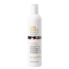 milk_shake front packaging showing bottle and product name, clear benefit of easy identification