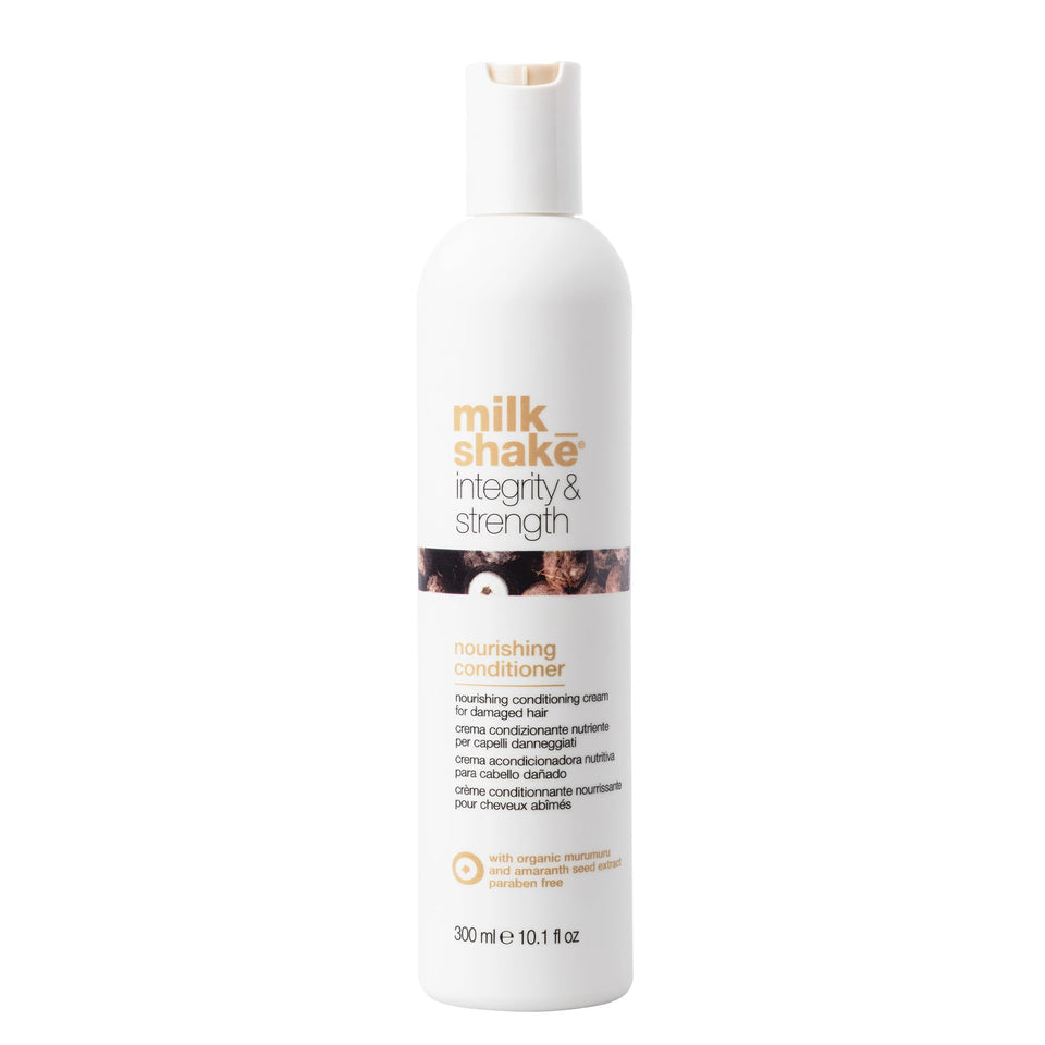 milk_shake front packaging showing bottle and product name, clear benefit of easy identification