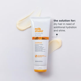 milk_shake creamy texture close-up demonstrating smooth lightweight hydration