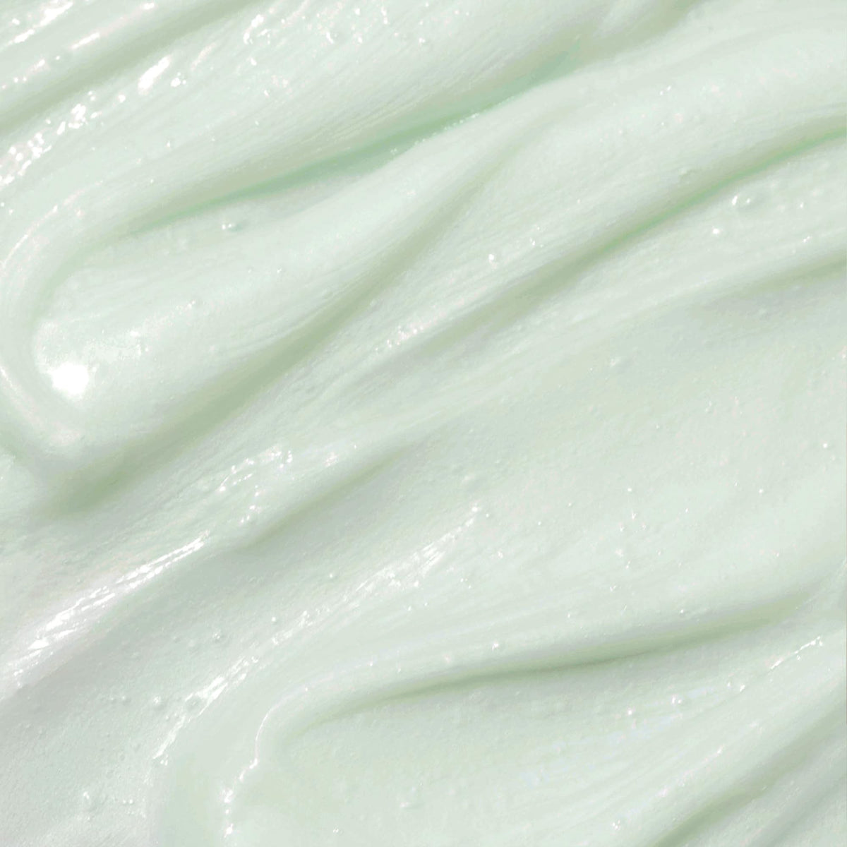 milk_shake before and after on fine hair, shows added volume and body