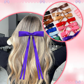 mimorou in hair half-up style demonstrating secure hold and festive look