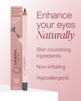 Mineral Fusion eyeliner applied on eyelid demonstrating long-lasting definition