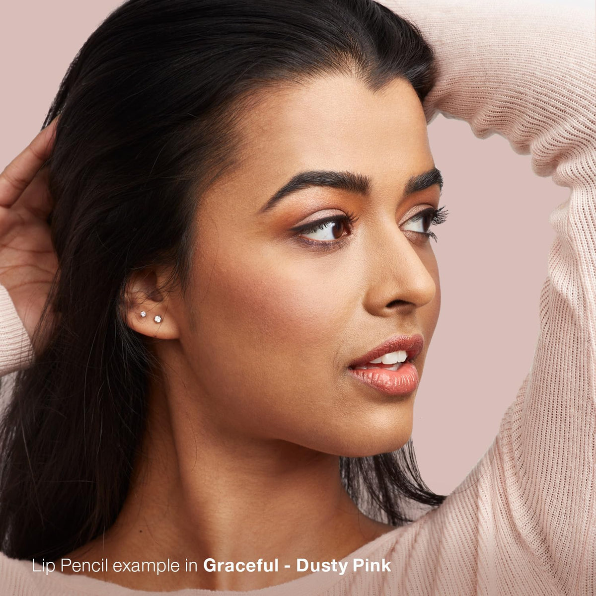 Mineral Fusion lip pencil paired with lipstick to show coordinated color benefit