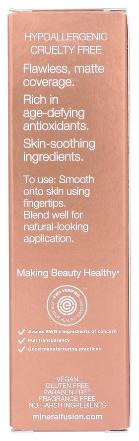 Mineral Fusion texture swatch on skin showing smooth blend and even coverage