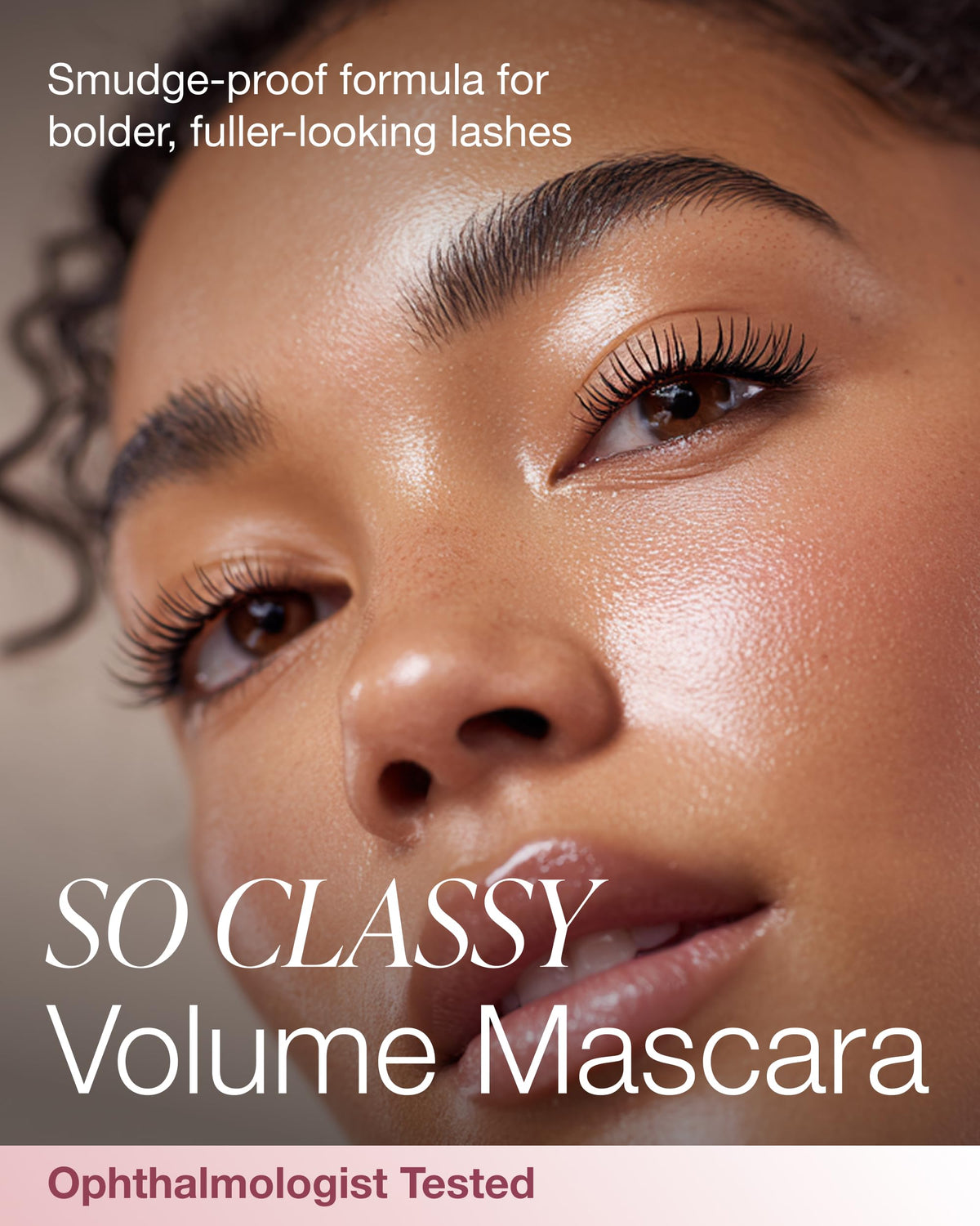 Mineral Fusion wand close-up with bristles defined for precise application benefit