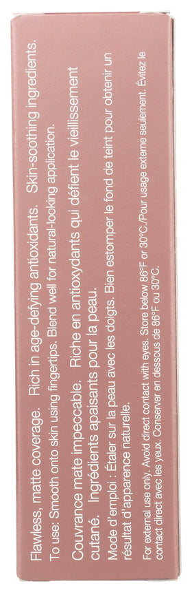 Mineral Fusion close-up pump dispenser for controlled, mess-free application