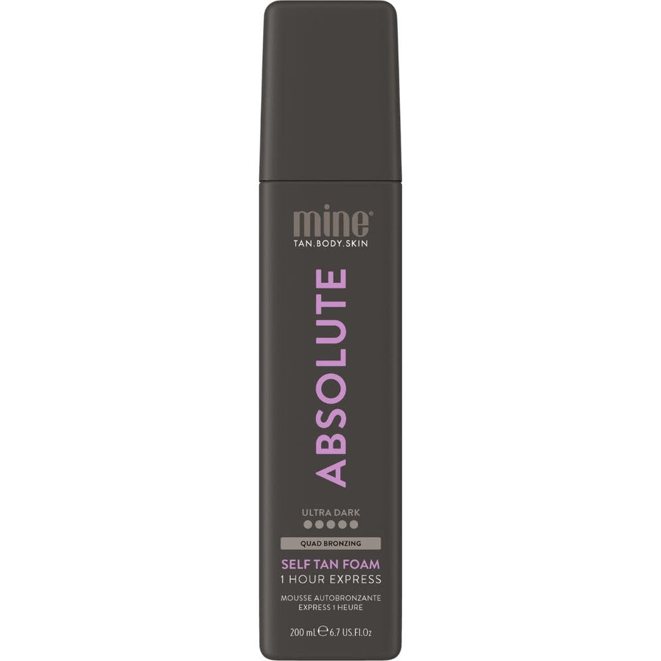 MINETAN BODY.SKIN front packaging showing product and benefit of deep bronze
