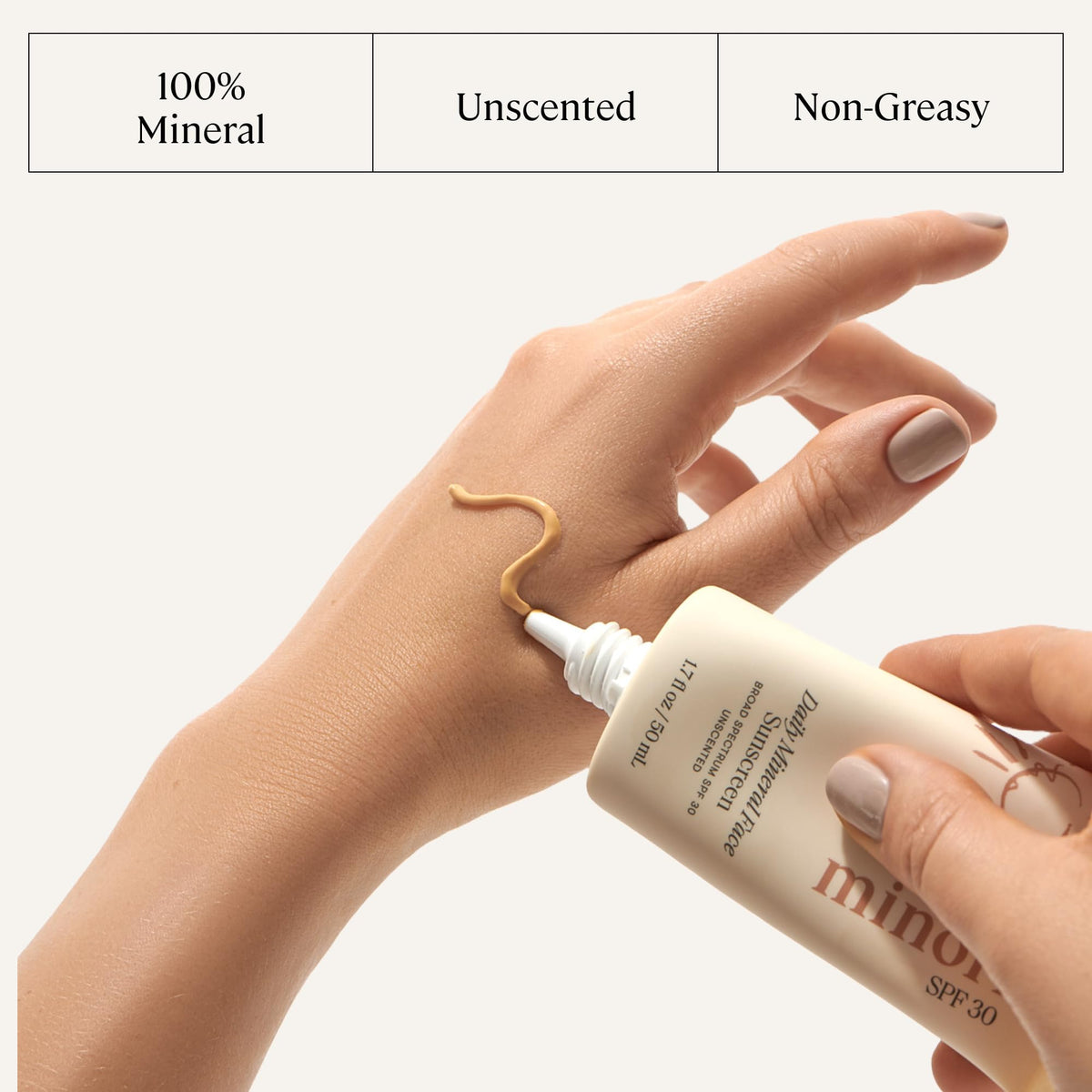 minori application on hand demonstrating no white cast benefit