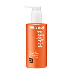 Mise En Scene front bottle showing product and benefit of smooth shine