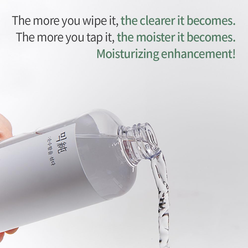mixsoon Galactomyces toner watery texture droplets demonstrating quick absorption benefit