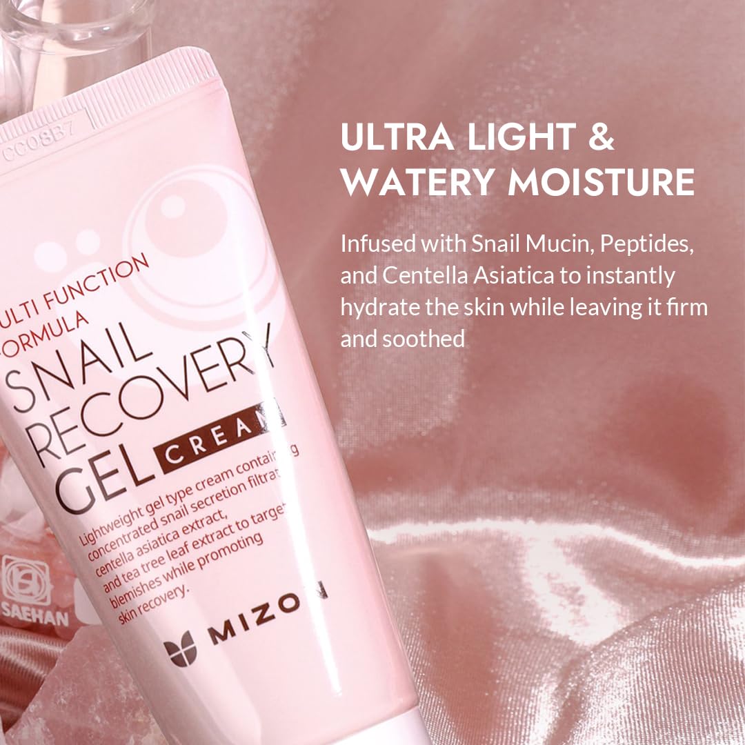 MIZON open jar close-up showing lightweight gel texture and hydration