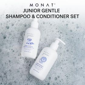 MONAT Junior shampoo foam texture illustrating gentle, non-irritating cleanse