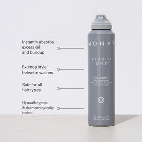 MONAT powder texture macro showing fine rice starch absorbency