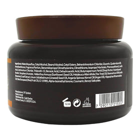 Moroccan Gold Series cream texture close-up demonstrating richness and spreadability benefits