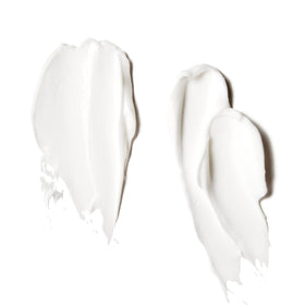 Murad pump dispensing cream, illustrating easy daily application and smooth finish