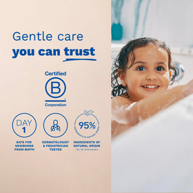 Mustela in-use baby bath scene demonstrating gentle cleansing and comfort