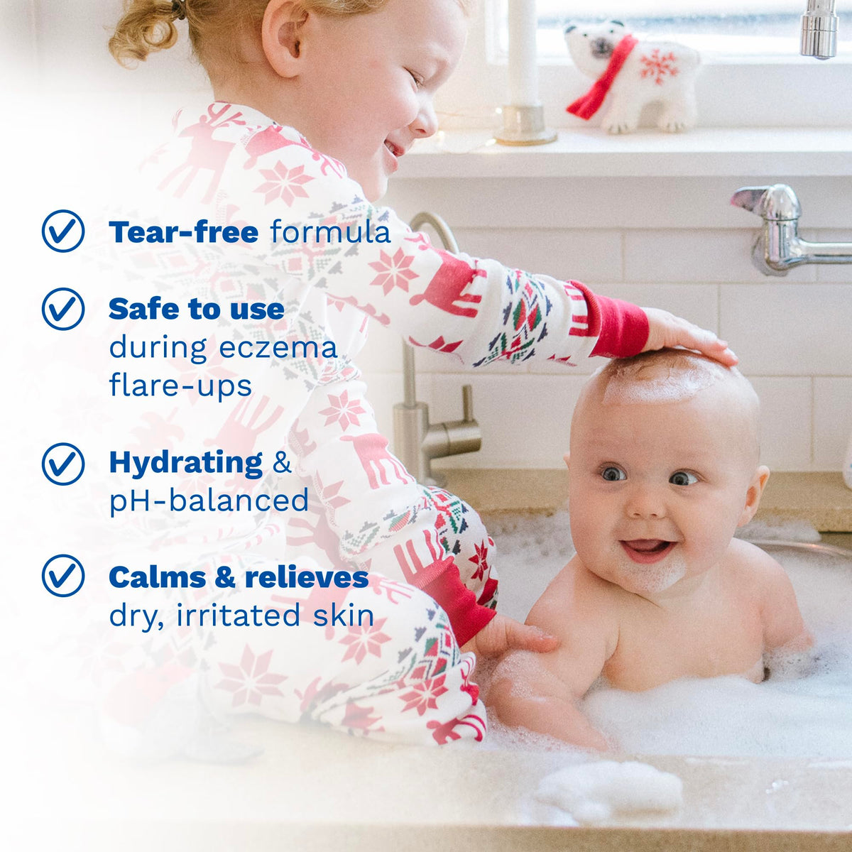 Mustela Stelatopia used during baby bath to show gentle cleansing in practice