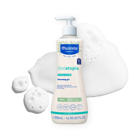 Mustela Stelatopia front packaging showing bottle and readable label for reassurance