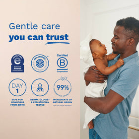 Mustela Stelatopia ingredient panel close-up highlighting natural avocado and sunflower