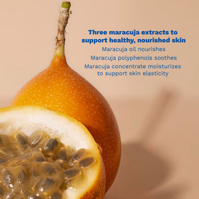 Mustela cream texture close-up demonstrating fast absorption and hydration