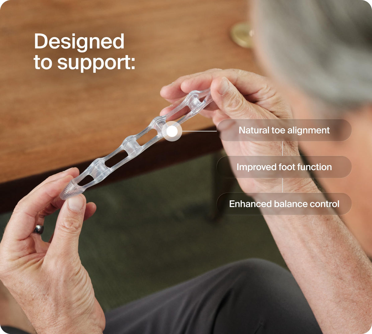 NABOSO close-up of thicker big-toe strap highlighting stability and secure positioning benefit