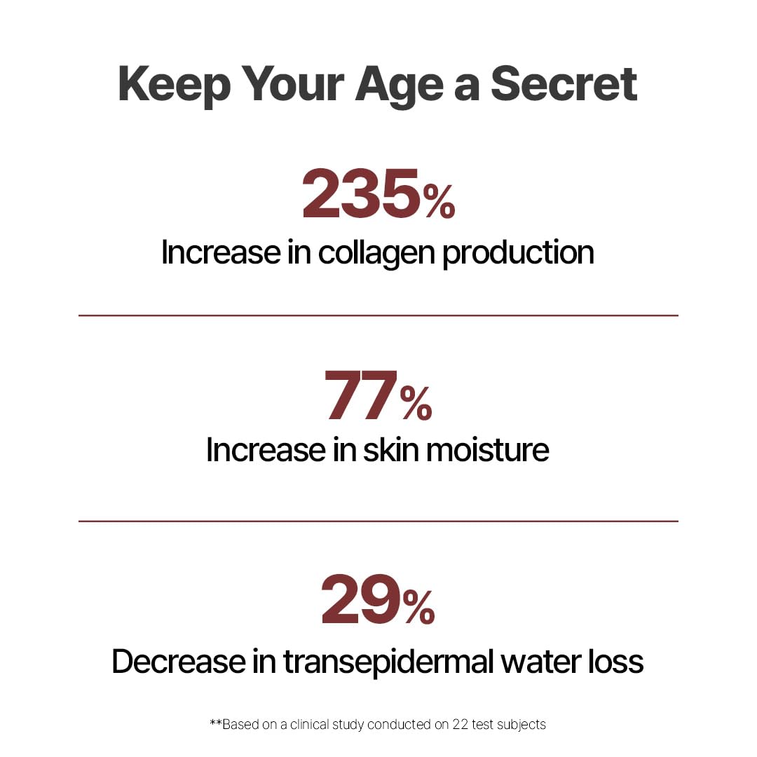 NACIFIC model wearing gel mask to illustrate fit and instant hydrating glow