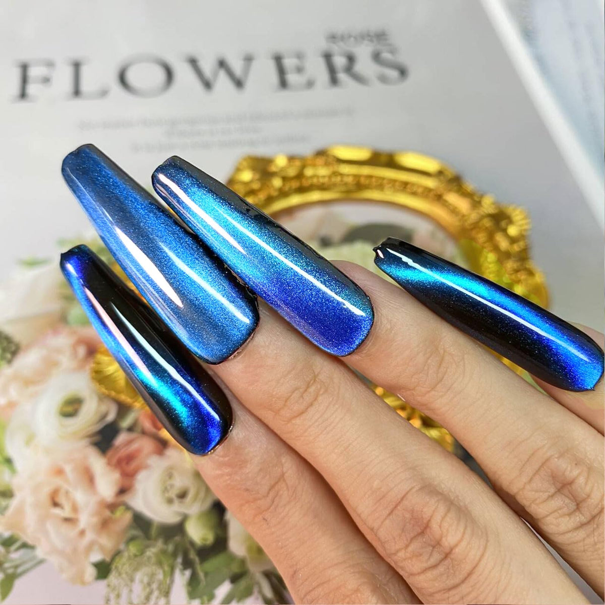 NAIL GIL glossy finish detail highlighting high-shine result
