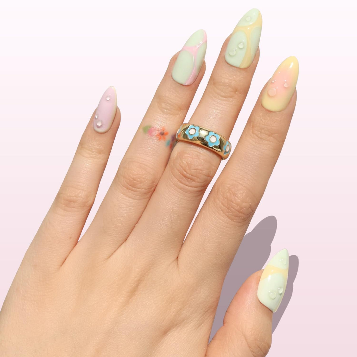 Nail Reformation 3D bubble texture detail showing raised glossy design