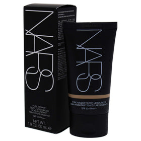 split before and after skin photos with NARS showing reduced appearance of uneven tone