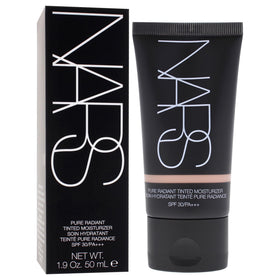 NARS swatch on hand showing shade M1.5 Cuzco and natural coverage