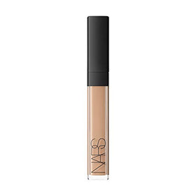 NARS concealer front packaging showing shade Honey and benefits of buildable coverage