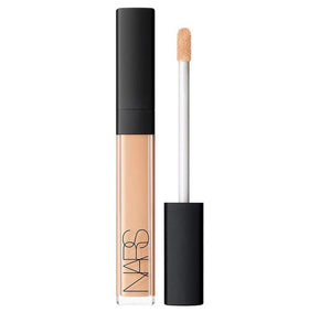 NARS Radiant Creamy Concealer Tiramisu front packaging showing applicator and tube benefits concealed imperfections