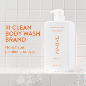 Native label close-up highlighting scent notes and clean-ingredient benefits