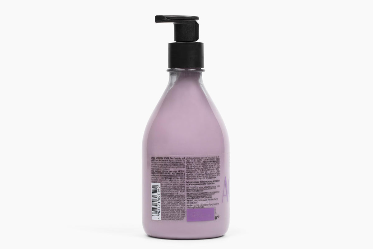 Natura açaí pump and label emphasizing vegan Brazilian ingredients