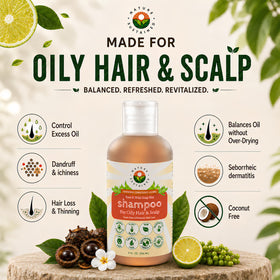 Nature Sustained shampoo texture pouring into palm demonstrating gentle foam