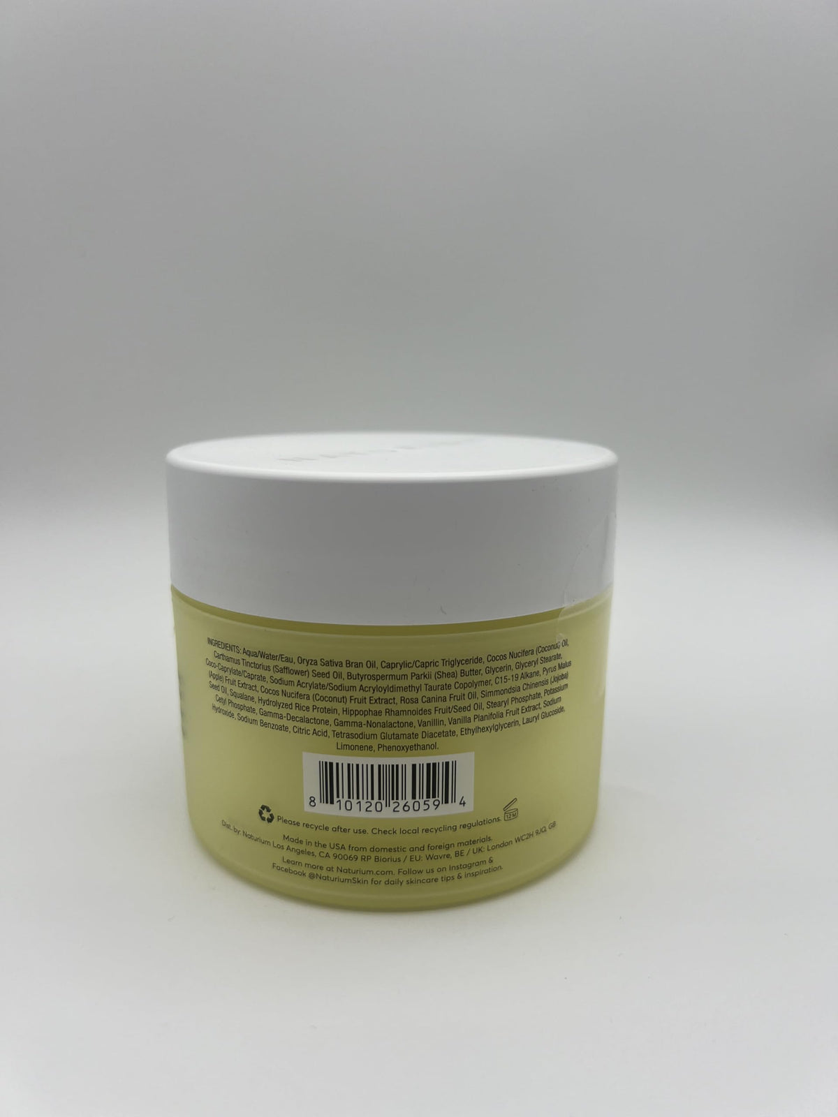 Naturium vanilla and coconut props, highlighting pleasant fragrance experience