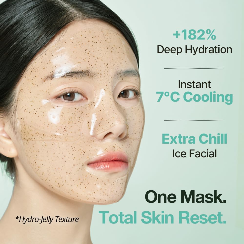 NATURAL DERMA PROJECT hydrogel mask applied on face to demonstrate soothing effect