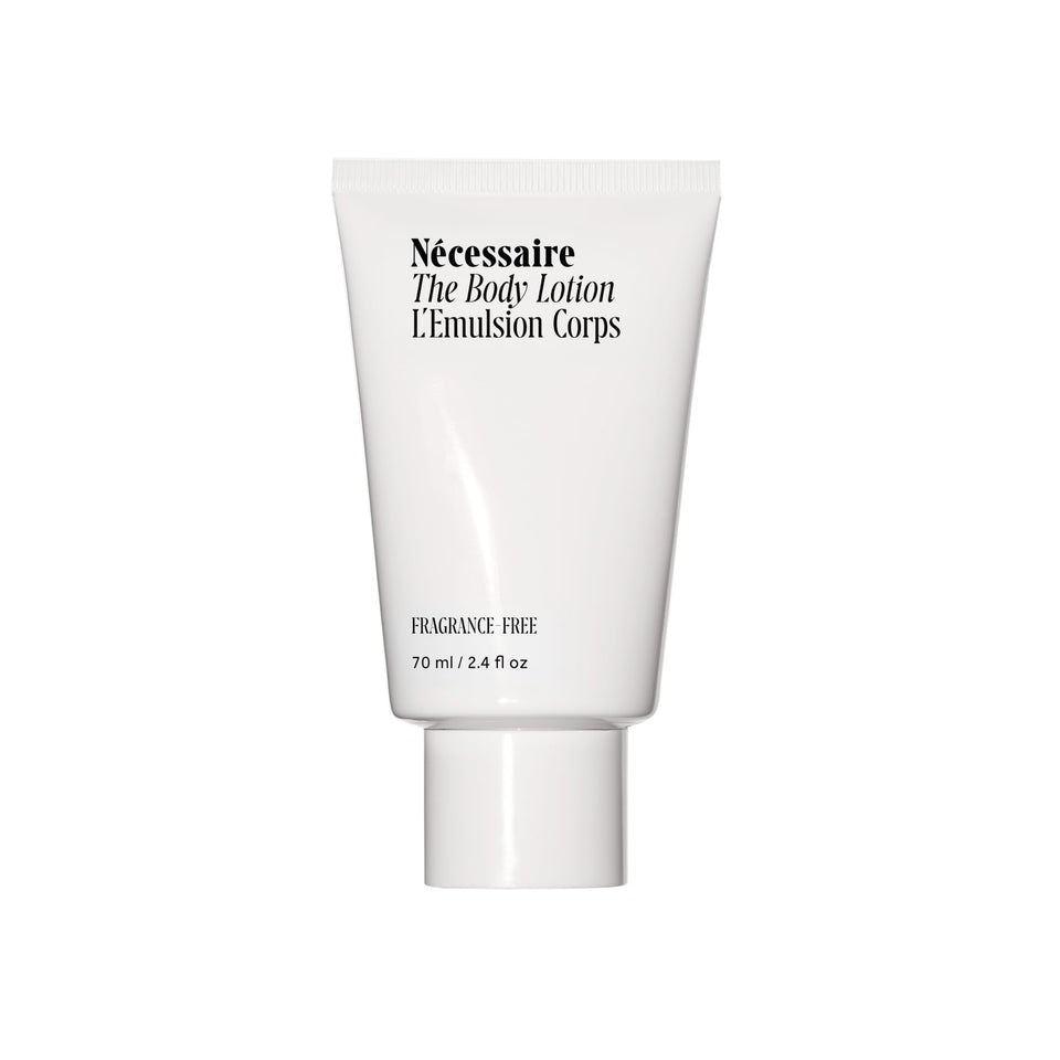 Nécessaire front bottle showing clean label and travel-friendly size for everyday hydration