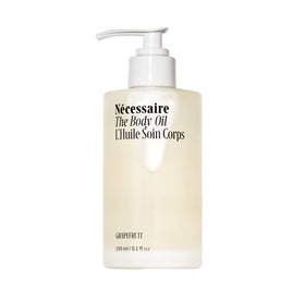 Nécessaire bottle front view showing packaging and size benefit