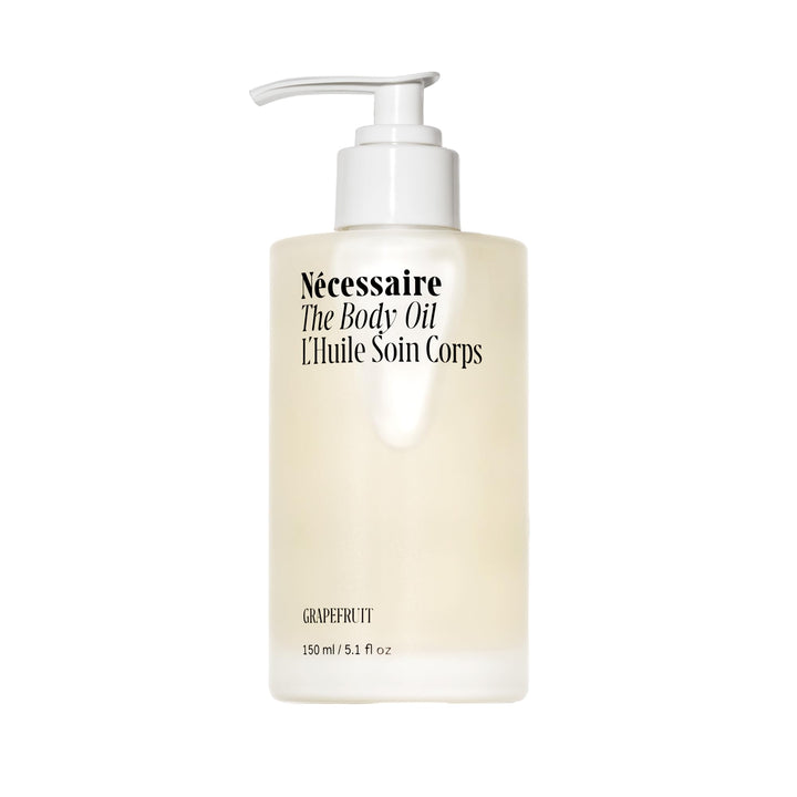 Nécessaire bottle front view showing packaging and size benefit