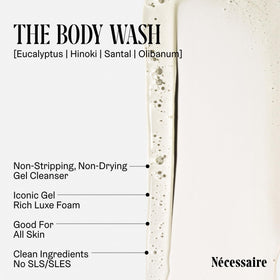Nécessaire gel texture close-up illustrating lightweight lather and gentle cleansing