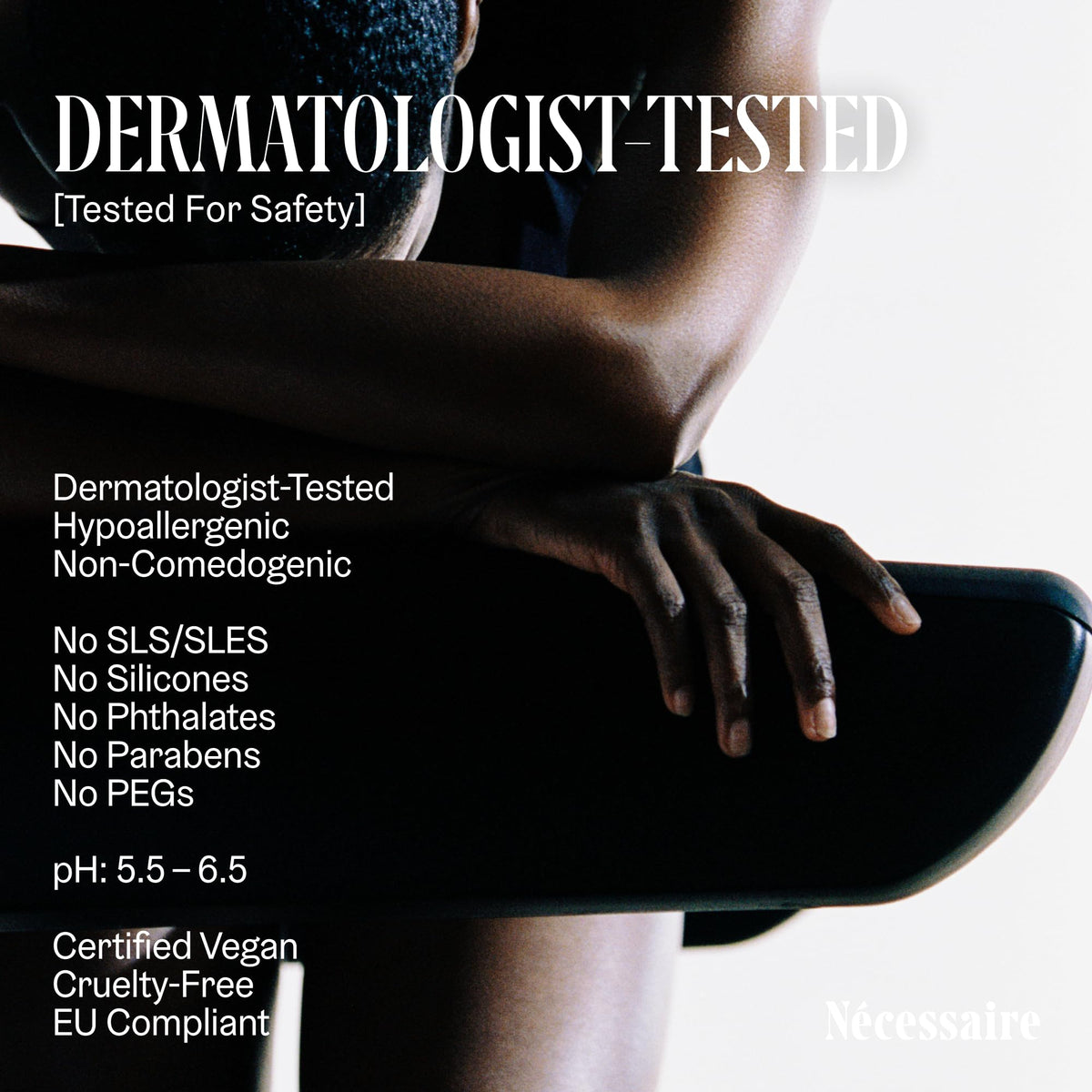 Nécessaire lotion in a desk setting demonstrating discreet scent and hand care while working