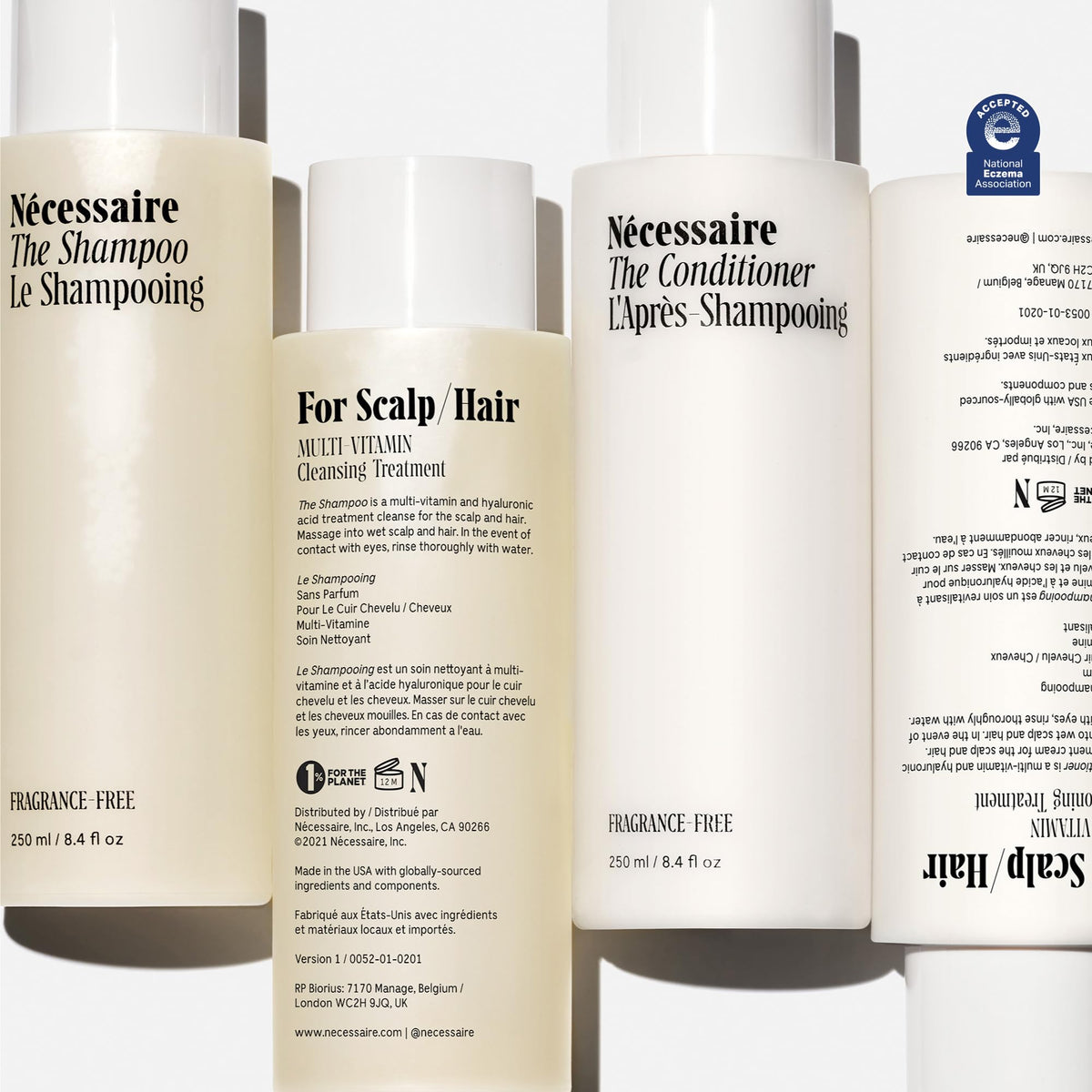 Nécessaire shampoo close-up pump demonstrating easy dispensing benefit