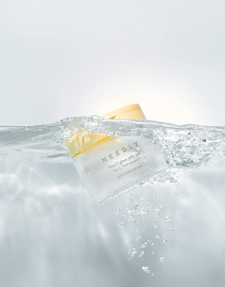 NEEDLY close-up of a pad revealing jelly texture that soothes while exfoliating