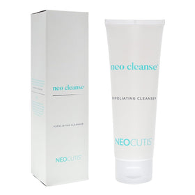 NEOCUTIS pump close-up on Neo Cleanse highlighting easy dispensing and controlled use
