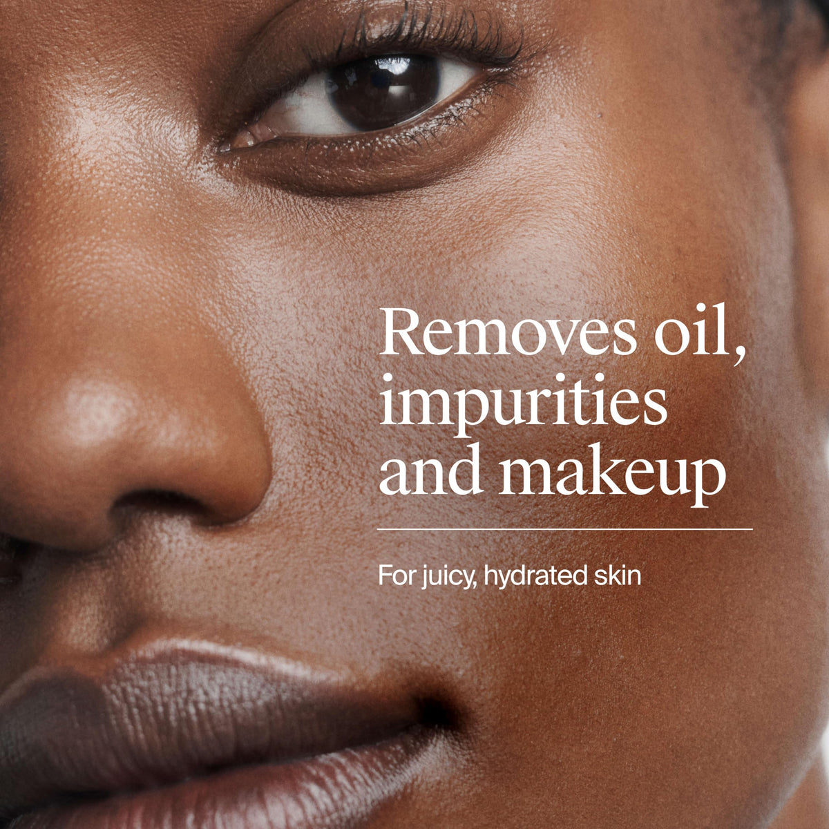 Neutrogena foaming lather on hand removing dirt and oil effectively
