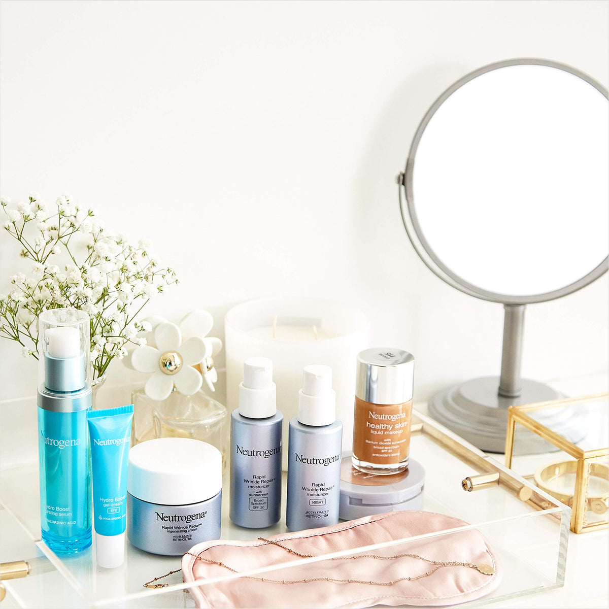 Neutrogena hand applying serum demonstrating quick absorption benefit