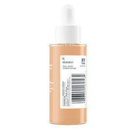 Neutrogena lifestyle image of morning routine showing gentle daily wear