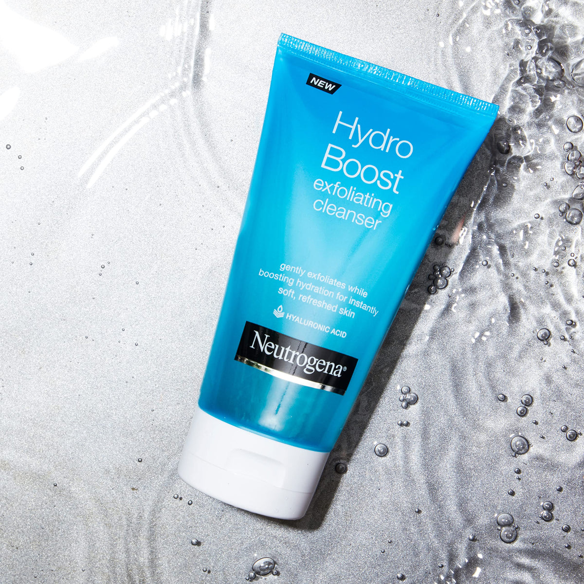 Neutrogena product in hand creating lather for easy daily use